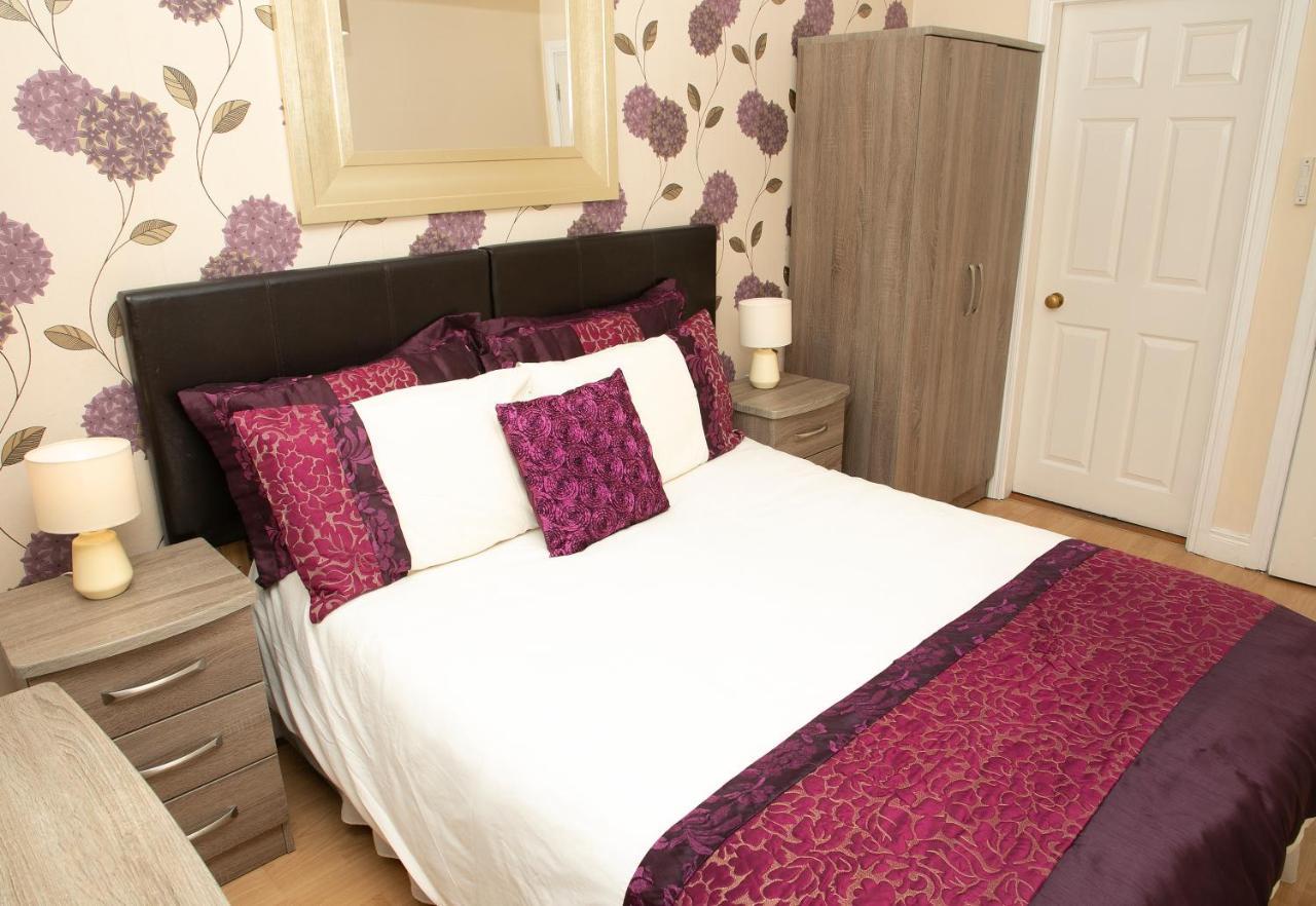 Arch House B&B & Apartments 애슬론 외부 사진